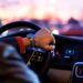 Restricții pentru șoferii începători: un nou proiect legislativ vizează limitarea accesului la mașini puternice
