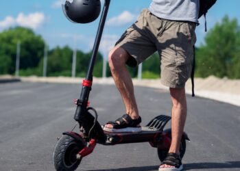 Asigurare RCA obligatorie pentru trotinete și biciclete electrice