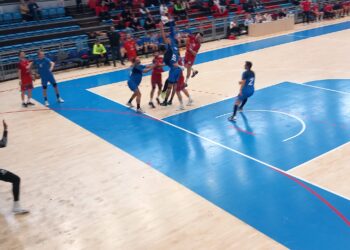 HANDBAL: CSM Oradea a zburdat pe teren în meciul cu timișorenii