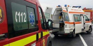 Accident rutier la ieșirea din Lugașu de Jos: trei vehicule implicate