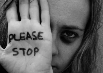 Asistență juridică gratuită și  ordin de protecție extins până la doi ani pentru victimele violenței domestice
