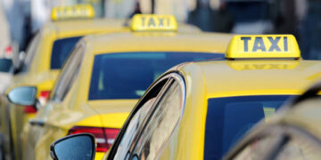 Taximetrist din Bihor, prins vânzând droguri! Cum a ajuns să livreze „la comandă”