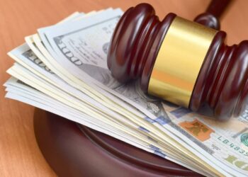 Modalitatea de soluţionare a cererii de acordare a cheltuielilor de judecată de către instanţa de recurs | PRACTICĂ NEUNITARĂ