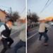Momente din conflictul fizic petrecut pe carosabil, surprinse în capturi dintr-o înregistrare video ajunsă în spațiul public, în care apar Gabor Mihai Sorin, cunoscut ca „Grecu’”, și Borciu Mihai‑Nicolae.