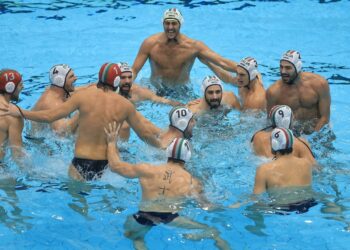 Italienii ne-au băgat serios la apă