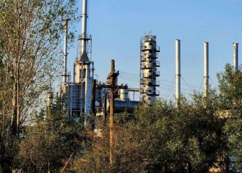Explozie în dosarul „Rafinăria Suplacu de Barcău”: 67 de milioane de lei de plată, dar fără condamnări penale