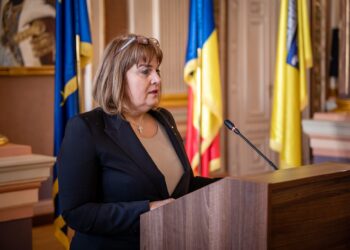 Înalta Curte obligă Ministerul Educației să valideze un rector cu verdict definitiv de plagiat