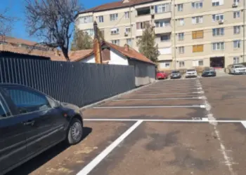 Parcări de domiciliu Oradea 2026: Regulament nou, licitații online și cont obligatoriu