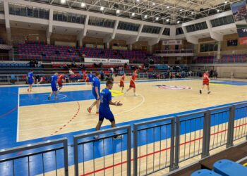 Handbal masculin: CSM Oradea ratează egalarea, de la 7 metri, la ultima fază