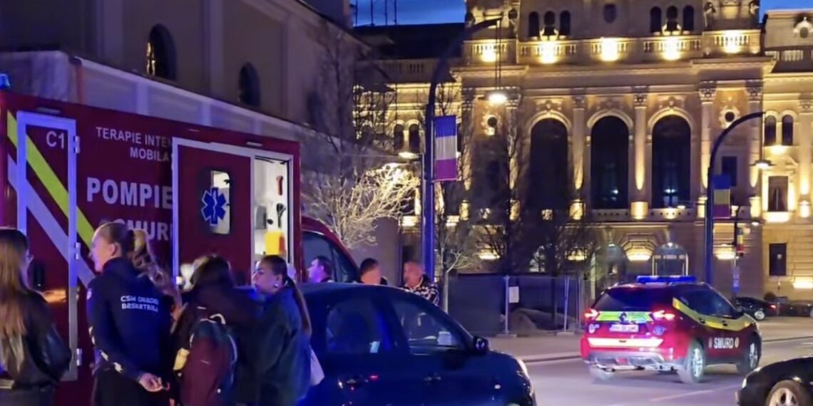 Accident în centrul Oradei: tânără lovită de o mașină pe strada Independenței