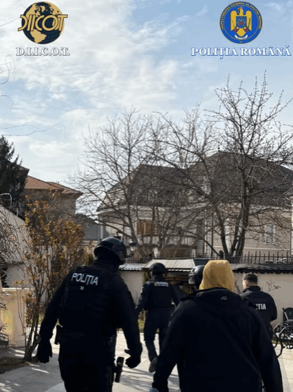 Percheziție DIICOT la Timișoara într-o anchetă internațională privind traficul de persoane. VIDEO