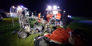 Tragedie în Bihor: două persoane au murit după prăbușirea unei parapante cu motor