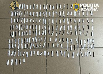 Rețea de droguri destructurată la Salonta: zeci de doze, flagrant și arestări în lanț