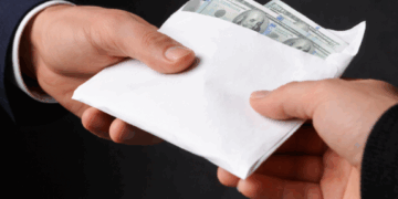 19.000 de euro pentru angajări în spitale din Oradea: șase inculpați au recunoscut cumpărarea de influență