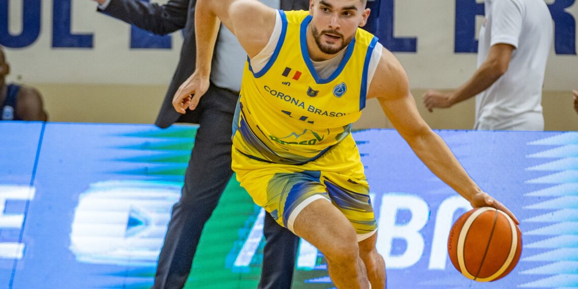 CSM CSU Raiffeisen Oradea revine pe primul loc după un meci „salvat” pe final!