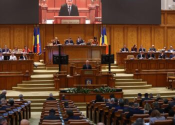 Bugetul pe 2026 adoptat de Parlament: stadionul din Bihor rămâne în investiții, AUR merge la Curtea Constituțională