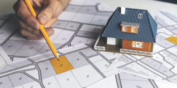 Construcțiile „bunuri viitoare” intră în cartea funciară: ANCPI stabilește procedura pentru aplicarea legii care limitează avansurile la locuințe
