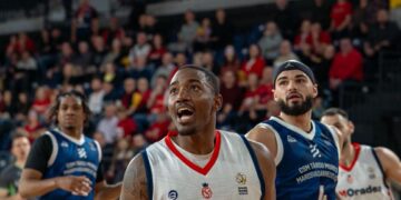 Cinci etape până la play off; Urmează duminică (29.03) reeditarea superbei semifinale din „cupă”: Oradea vs Tg. Mureș