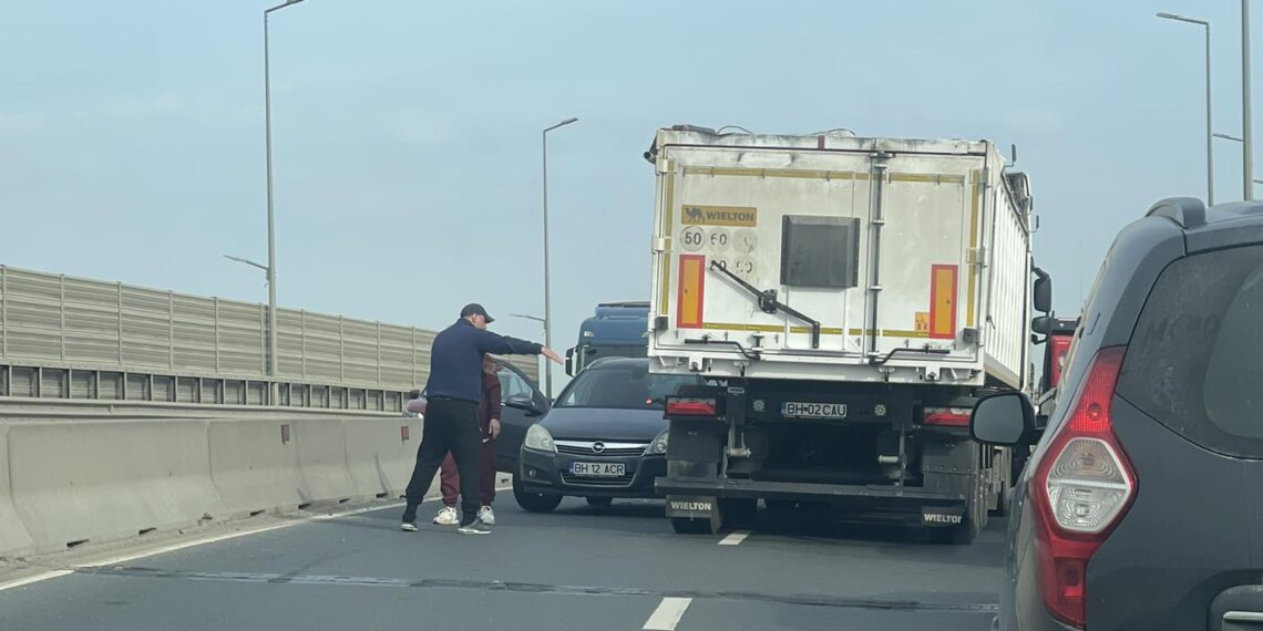 Accident pe centură, înainte de Jumbo. Trafic afectat pe sensul spre Sântandrei