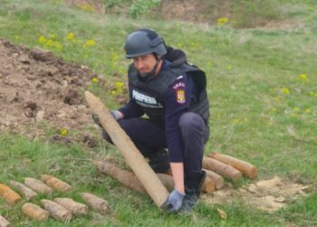 Arsenal din al Doilea Război Mondial, distrus în Bihor. Proiectile, bombe și grenade neutralizate prin explozii controlate