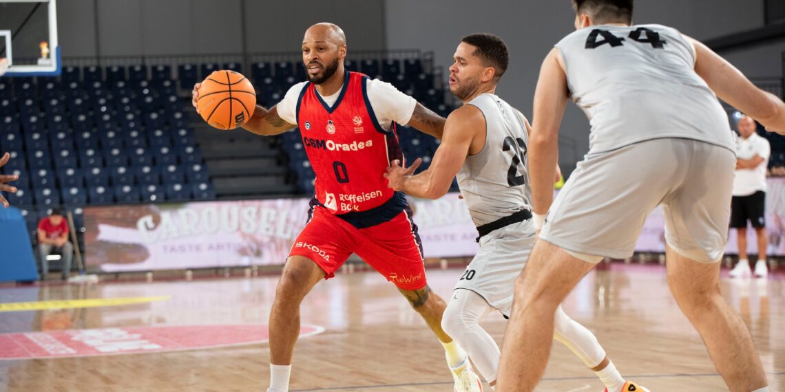 Play off LNBM: Baschetbaliștii orădeni câștigă seria cu FC Argeș Pitești în minimum de meciuri și se califică în semifinale