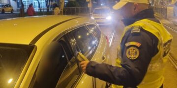 Femeie din Bihor, reținută după ce a fost prinsă conducând sub influența alcoolului