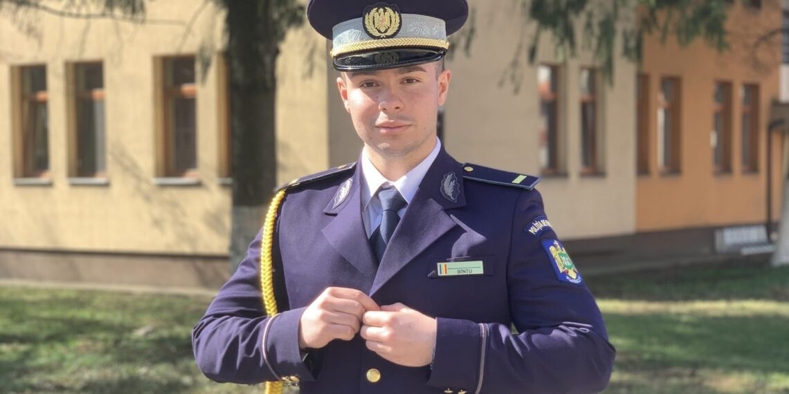 Șpagă în uniformă: polițistul de frontieră din Bihor rămâne în arest în dosarul mitei, al falsurilor și al drumului la bancomat cu mașina de serviciu