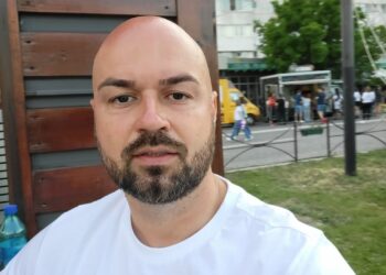 Condamnare definitivă pentru avocatură ilegală: activități online sancționate penal