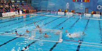 Semifinala CN de polo întârziată de un meci de… volei; CSM Oradea este la o victorie de finală dar a fost greu cu Rapid