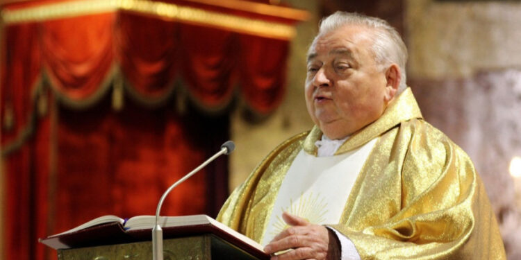 Doliu în Biserica Romano-Catolică: a murit Monseniorul József Fodor, vicarul general al Diecezei de Oradea
