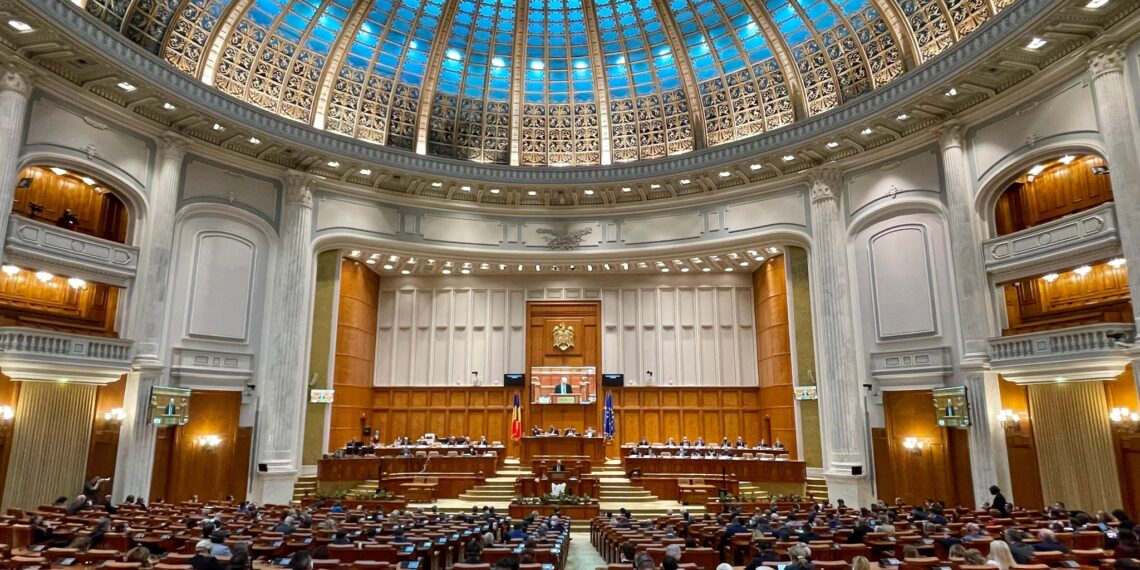 Deputat, trimis în judecată de Parchetul General pentru instigare la violențe într-un live