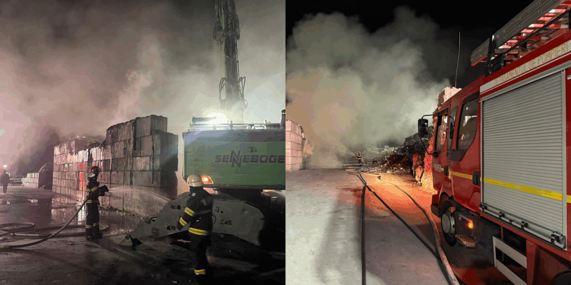 Incendiu la o platformă de deșeuri din Satu Mare! Pompierii au intervenit ore în șir pentru stingerea focului
