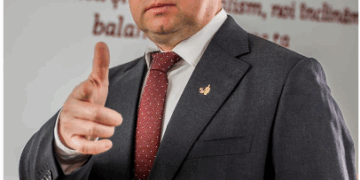 Răzvan DOSEANU - avocat coordonator Societatea de avocati "DOSEANU&ASOCIAȚII"