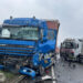 Coliziune între două autotrenuri la Sânnicoară, intervenție de urgență și un rănit transportat la spital