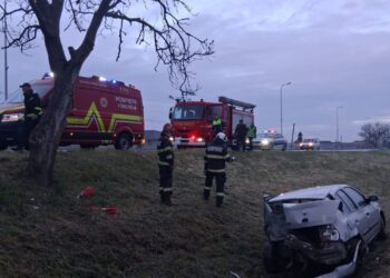 Dimineață cu accidente în județul Satu Mare! Pompierii au intervenit în Odoreu și la intrarea în Livada