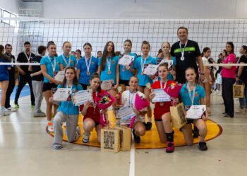 Performanță istorică pentru LPS Bihorul Oradea: vicecampioană națională la volei feminin U15