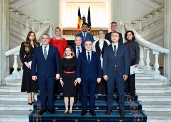 Opt noi notari publici au depus jurământul de credință pentru intrarea în profesie