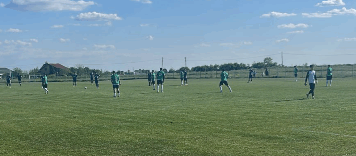 Liga 4 Bihor: S-au disputat două meciuri din Etapa a 10-a; Meci „nebun” la Universitate; Codoban înscrie ca în tinerețe