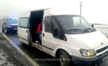 De la închisoare cu executare la pedeapsă sub supraveghere: doi șoferi condamnați pentru trafic de migranți nu vor mai ajunge în penitenciar