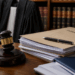 Avocat din Baroul București, trimis în judecată pentru abandon de familie: acuzat că nu ar fi plătit pensia celor două fiice minore timp de aproape trei ani