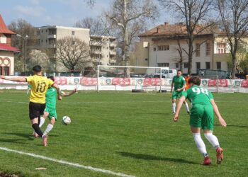 CS Oșorhei câștigă pe „Tineretului”; Punct final în play out. O  etapă rămasă din play off în Liga 4