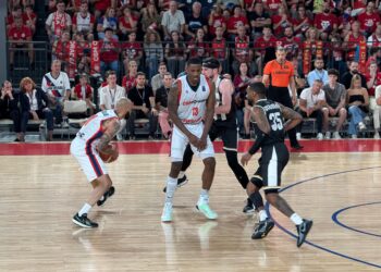 Toate privirile pe marea finală; Începe „clasicul” Oradea vs Cluj; Mai sunt bilete disponibile pentru primul meci