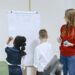 Guvernul a aprobat prima de carieră didactică! Profesorii vor primi câte 1.500 de lei din luna mai