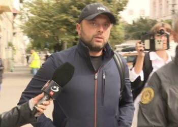 Inspector ISCTR condamnat după ce ar fi „dat din casă” controalele din trafic: șoferi avertizați, sancțiuni evitate