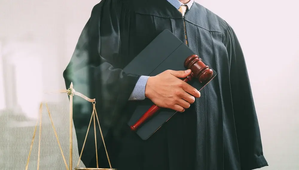 Alin Ene: Imaginea magistratului care „abia așteaptă” pensionarea la 48 de ani este falsă