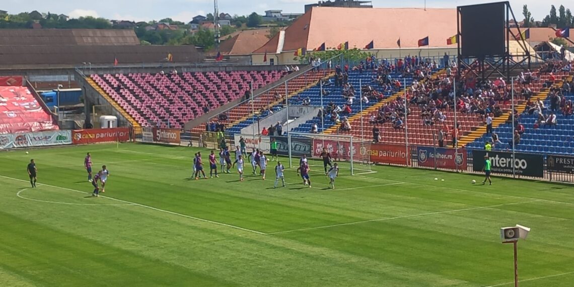 VIDEO: FC Bihor și Steaua încheie la egalitate după un meci superb cu șase goluri