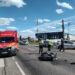 Scene dramatice după două accidente: un motociclist se zbate între viață și moarte, iar un șofer a fost scos dintre fiare