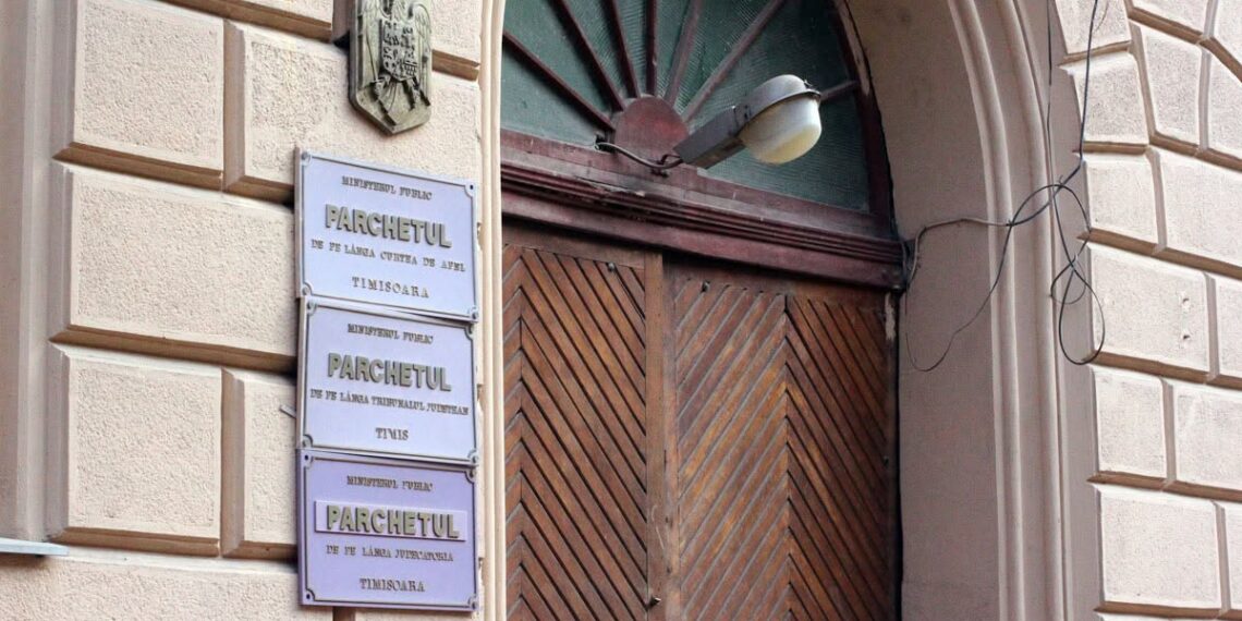 Parchetul de pe lângă Curtea de Apel Timișoara angajează grefier cu studii juridice. Concursul are loc în iulie