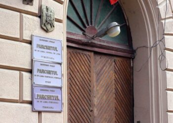 Parchetul de pe lângă Curtea de Apel Timișoara angajează grefier cu studii juridice. Concursul are loc în iulie