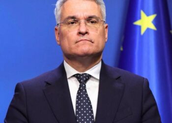 Dragoș Pîslaru, ministru interimar al Muncii, a convocat o celulă de criză după descinderile DIICOT din Bihor